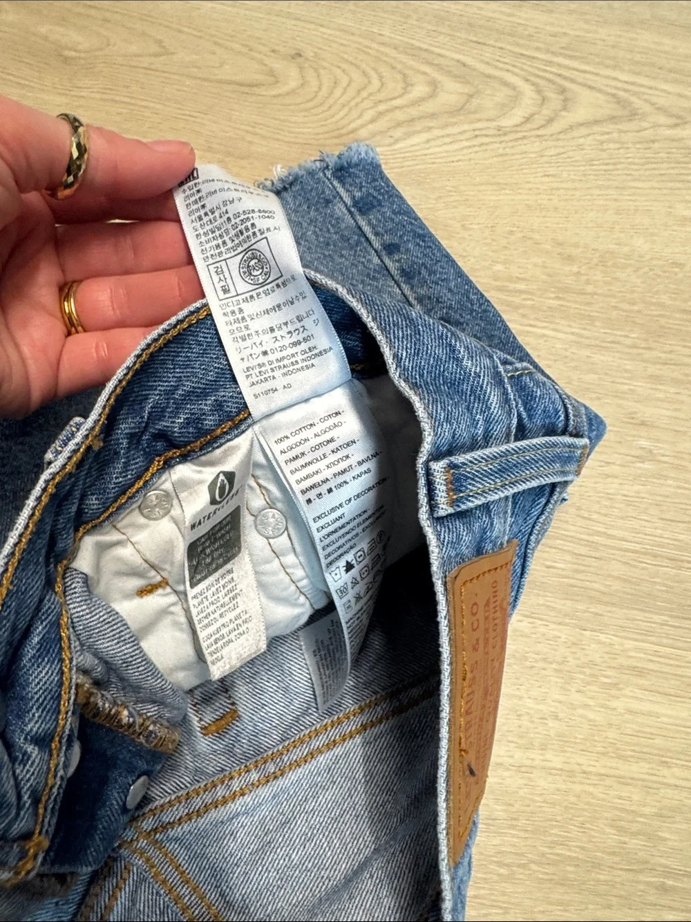 Levi’s 501 High Waisted Cutoff Shorts - Picture 4 of 5